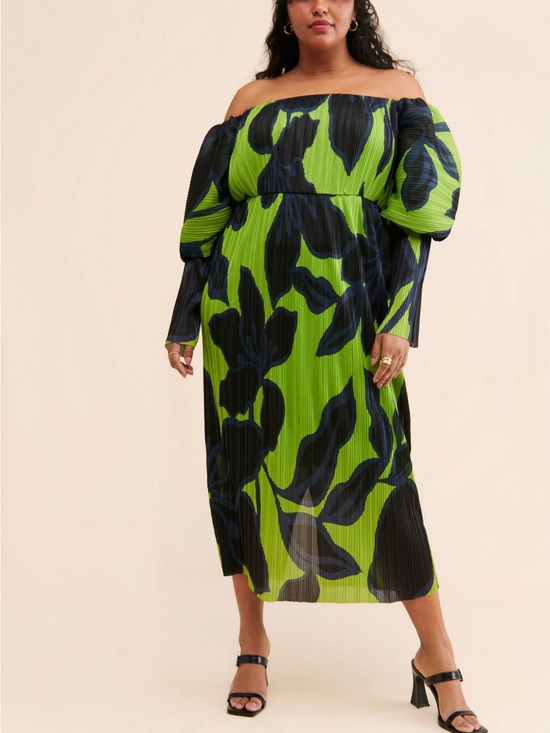 Anthropologie Dresses & Skirts - Anthropologie-Eloquii Green and Black Pleated Off-Shoulder Balloon Sleeve Dress